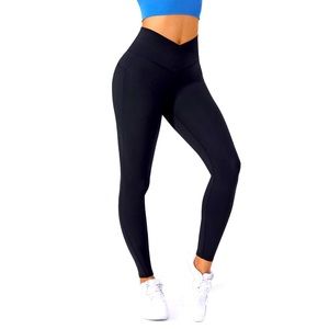 HALARA Patitoff™ High Waisted Crossover 7/8 Leggings